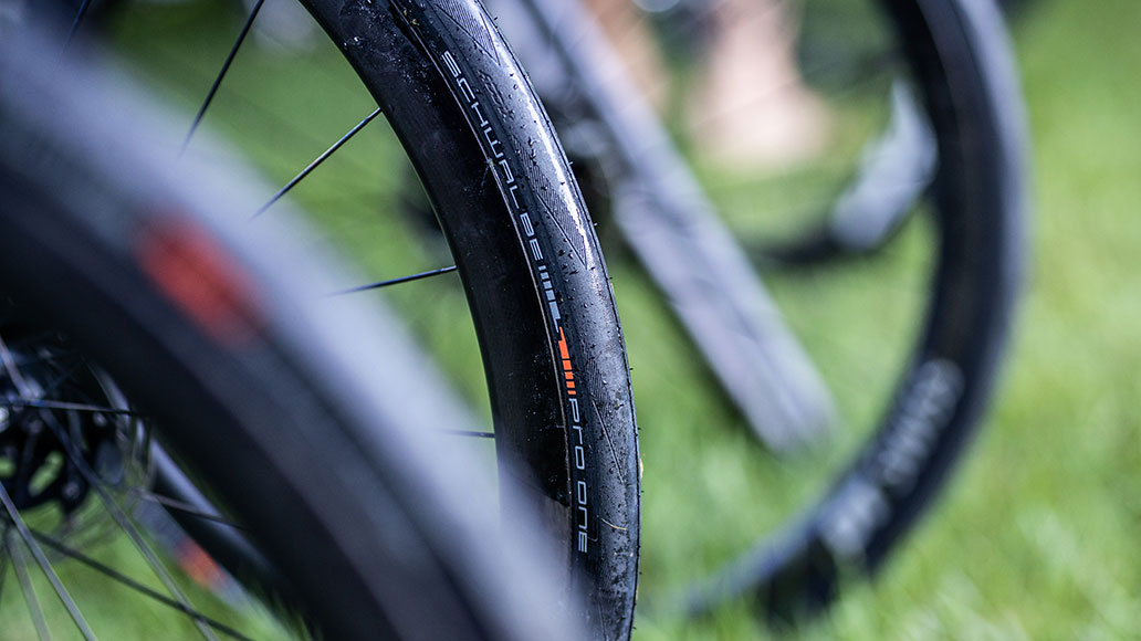 Schwalbe Pro One, Tubeless